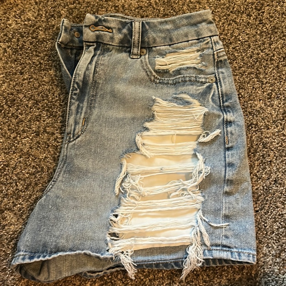 AE curvy mom short